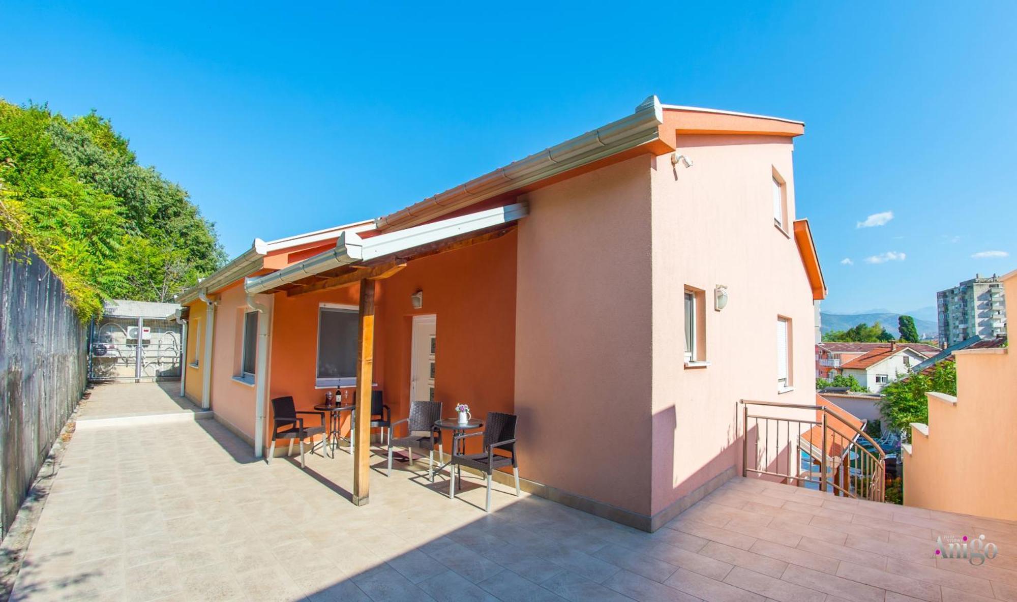 Apartments Enigma - With Private Parking Μόσταρ Εξωτερικό φωτογραφία