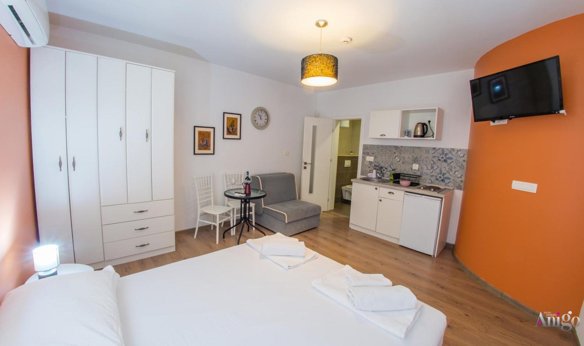 Apartments Enigma - With Private Parking Μόσταρ Εξωτερικό φωτογραφία