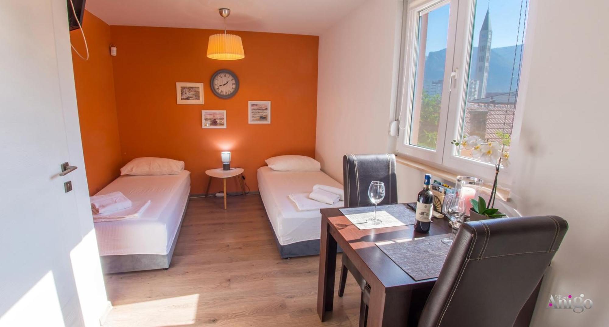 Apartments Enigma - With Private Parking Μόσταρ Εξωτερικό φωτογραφία